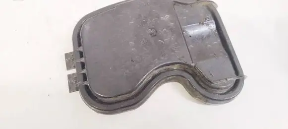 Volkswagen Golf IV Headlight/headlamp dust cover 