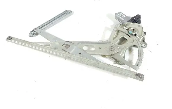 Lexus IS 220D-250-350 Front door window regulator with motor 69801-30260