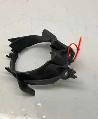 Toyota Urban Cruiser (XP110) Fog light bracket 8148252210