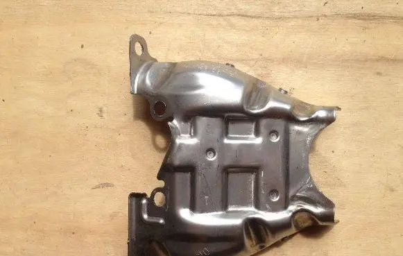 Audi A4 S4 B9 Heat shield in engine bay 06L129597B