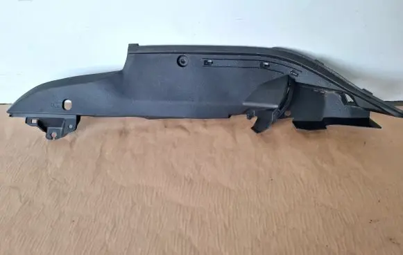 Fender end trim