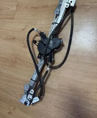 Chrysler Voyager Front door manual window regulator 46756022RH 46756022 41770