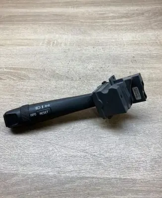 Volvo S60 Indicator stalk 9441242