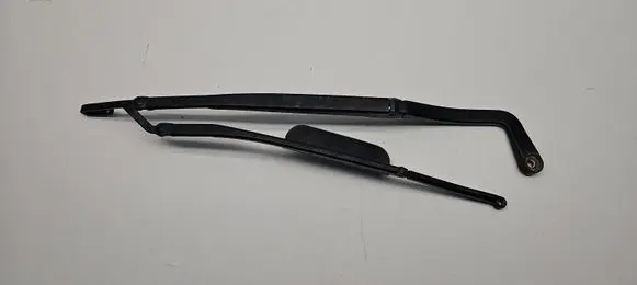 Audi A8 S8 D2 4D Front wiper blade arm 4D1955407