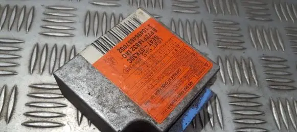 Mazda 626 Airbag control unit/module GE4T57K30C GE4T-57K30C