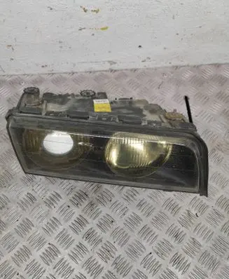 BMW 7 E38 Headlight/headlamp 0301043202 26794