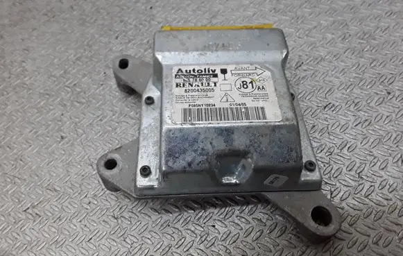 Renault Espace - Grand espace IV Airbag control unit/module 8200435005