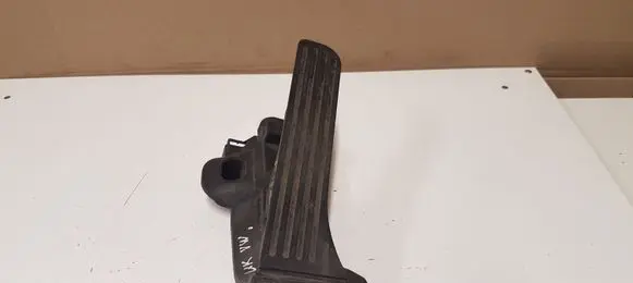 Volkswagen Golf V Accelerator throttle pedal 6PV00874500 1K2721503M