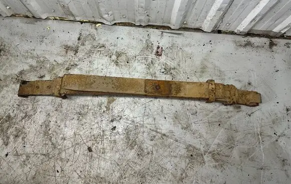 Mitsubishi L200 Rear leaf spring 