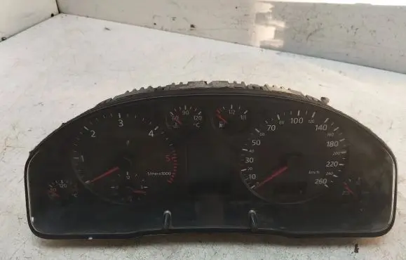 Audi A6 S6 C5 4B Speedometer (instrument cluster) 4B0919880G