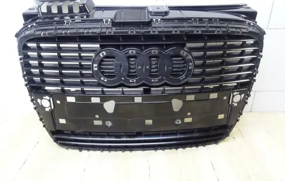 Audi A4 S4 B6 8E 8H Front bumper upper radiator grill 8E0853651J