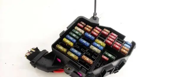 Audi A6 S6 C5 4B Fuse box set