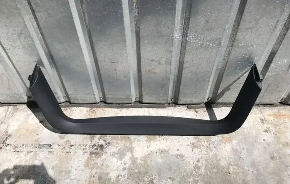 Mercedes-Benz E W212 Tailgate/boot cover trim set A2127400071