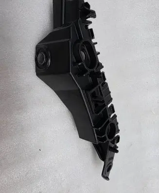 Volkswagen PASSAT B8 Front bumper mounting bracket 3G0807050B