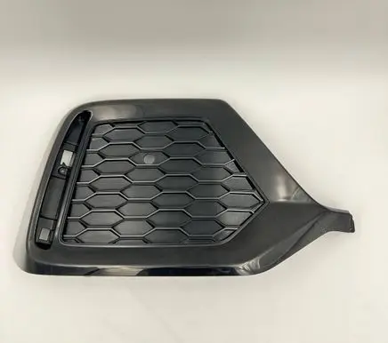 Honda Civic X Rear bumper corner part panel trim 71508TGG