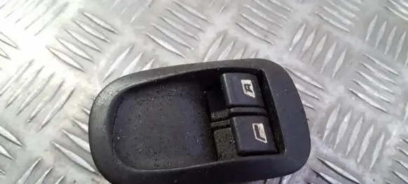 Peugeot 206 Electric window control switch