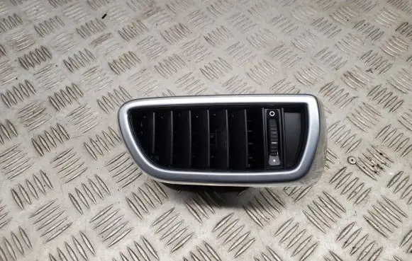 Porsche Cayenne (92A) Dashboard side air vent grill/cover trim 7P5819704A