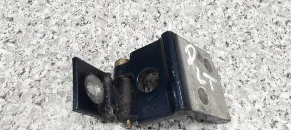 Peugeot 607 Rear door lower hinge