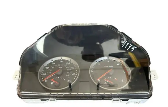 Volvo V50 Speedometer (instrument cluster) 30728644 30710071 100391