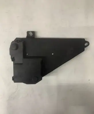 BMW 5 E60 E61 Fuse module 6906619