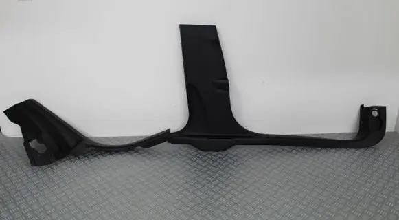 Ford Focus Foot area side trim 