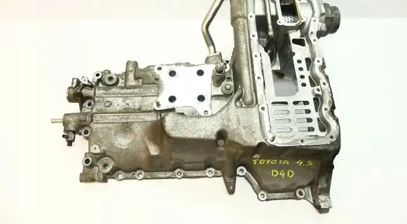 Toyota Land Cruiser (J200) Oil sump