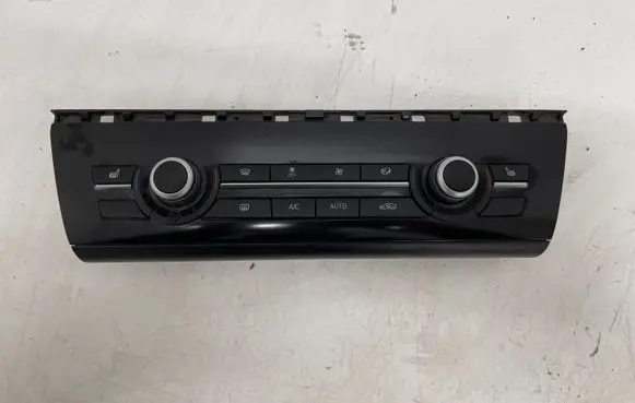BMW 5 F10 F11 Climate control unit 9324317