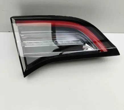 Tesla Model Y Tailgate rear/tail lights 150208800B