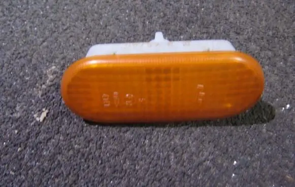 Volkswagen PASSAT B5 Front fender indicator light 3b0949117