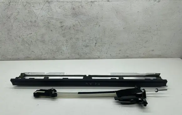 Audi A8 S8 D4 4H Rear door window curtain/sunshade 921164101