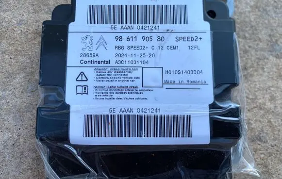 Peugeot 2008 II Airbag control unit/module 9861190580 A3C11031104