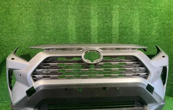 Toyota RAV 4 (XA50) Front bumper 5211942B20