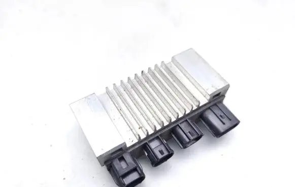 Toyota Hilux VIII Glow plug pre-heat relay 285510E010 TG1327000040