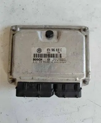 Volkswagen Multivan T4 Engine control unit/module 074906018C 0281010082