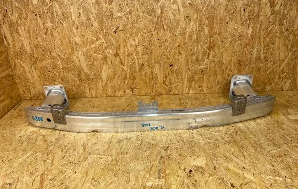 Peugeot 308 Front bumper cross member 9839643180