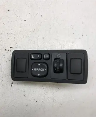 Toyota Avensis T250 Wing mirror switch 183575 777669