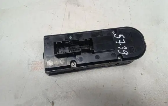 Opel Zafira B Electric window control switch 13228698 5011