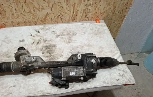 BMW 1 E81 E87 Steering rack 6785267