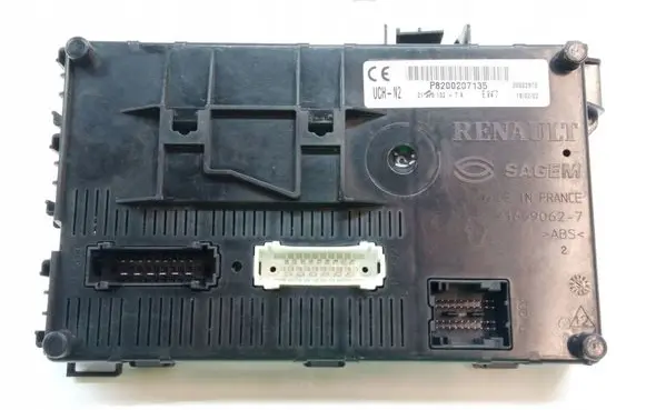 Renault Clio II Other control units/modules P8200207135