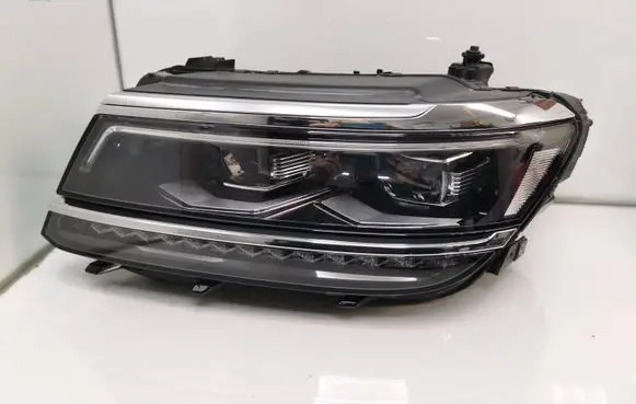 Volkswagen Tiguan Headlight/headlamp 5NB941081D 030110123508