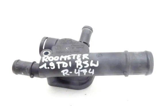 Skoda Roomster (5J) Engine coolant pipe/hose 038121132D