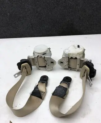 Jaguar XF Set of seat belts 34025570A 34025571A