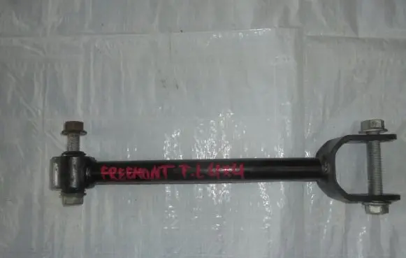 Fiat Freemont Rear control arm