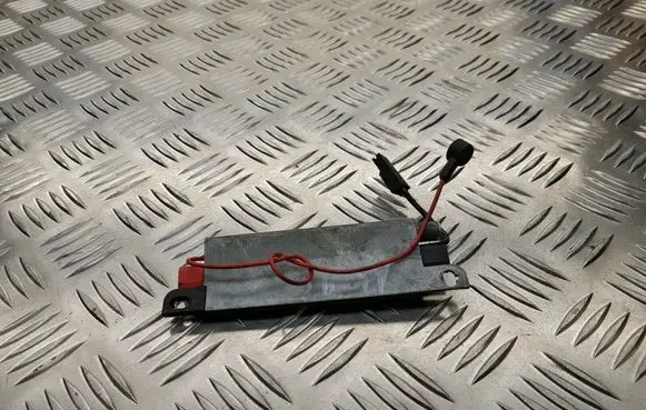 Audi A4 S4 B5 8D Antenna control unit 8D5035225