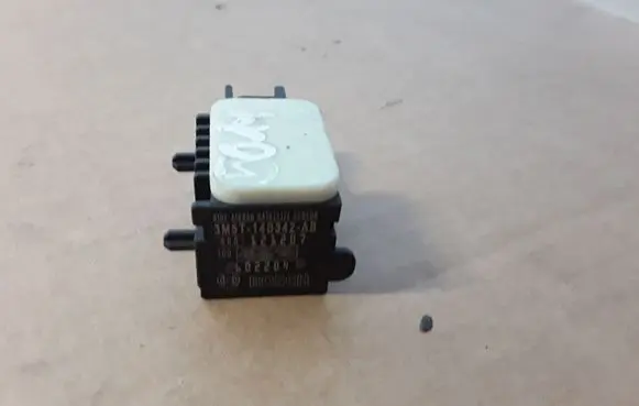 Ford Mondeo MK IV Airbag deployment crash/impact sensor 3M5T14B342AB