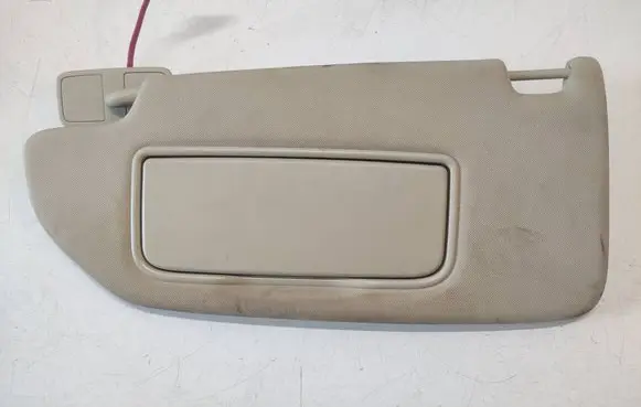 Volvo V70 Sun visor