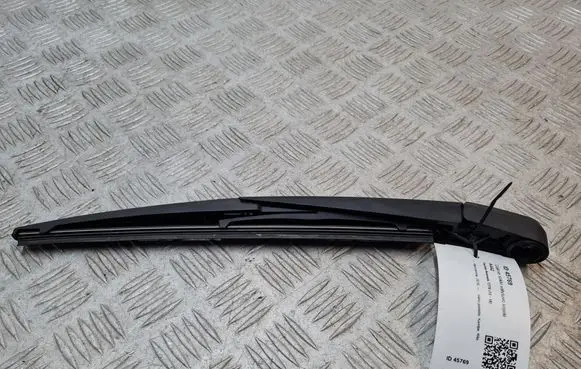 Toyota Avensis T270 Rear wiper blade arm 