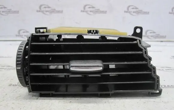 Mazda 6 Dashboard air vent grill cover trim GHR16491X