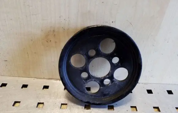 Volvo XC60 Power steering pump pulley 30731821