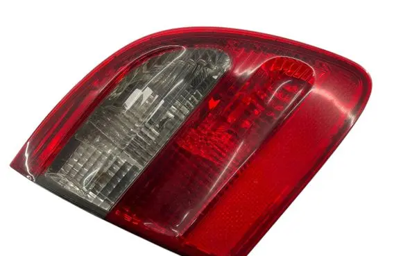 Mercedes-Benz E W211 Tailgate rear/tail lights A2118200777 379541